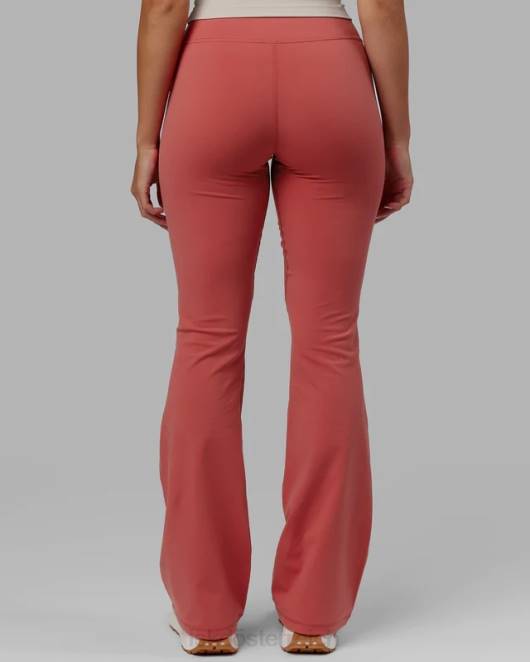 Z8RH605 LSKD Frauen Alltags-Leggings mit ausgestelltem Schnitt – Mineralrot Bekleidung