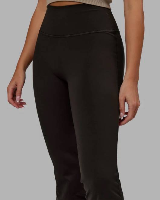 Z8RH635 LSKD Frauen Alltags-Leggings mit ausgestelltem Schnitt – dunkles Walnussholz Bekleidung
