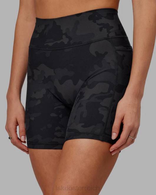 Z8RH556 LSKD Frauen Mittellange Fusion-Shorts – schwarzes Tarnmuster Bekleidung