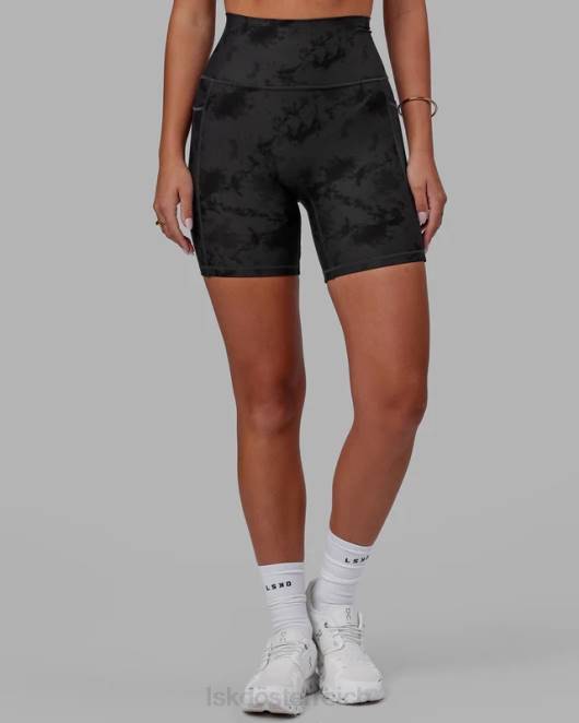 Z8RH580 LSKD Frauen Mittellange Fusion-Shorts – schwarzes Batikmuster Bekleidung