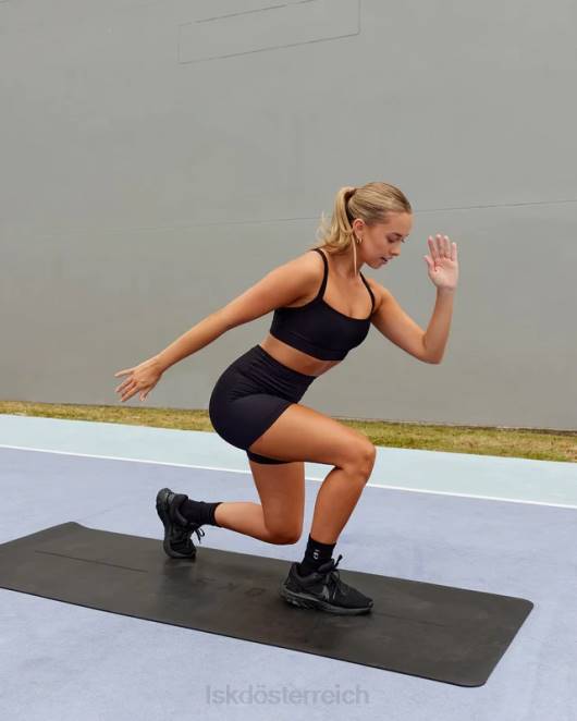 Z8RH688 LSKD Frauen Strike Rippstrick-Shorts in X-Länge – Schwarz Bekleidung