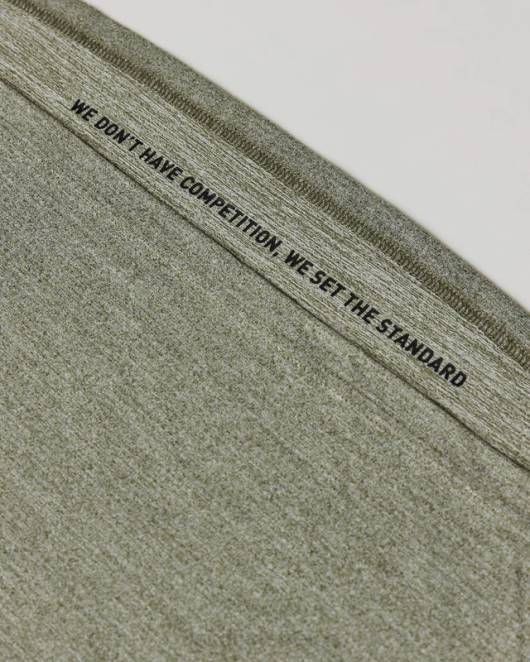 Z8RH304 LSKD Frauen perform vapourflx ls tee – olive marl Bekleidung