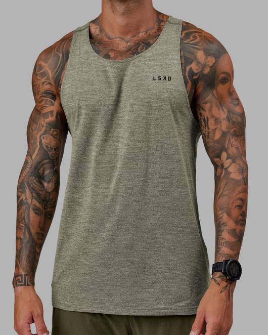 Z8RH1014 LSKD Männer Führen Sie einen Vapourflx-Tank durch – Olivenmergel Bekleidung