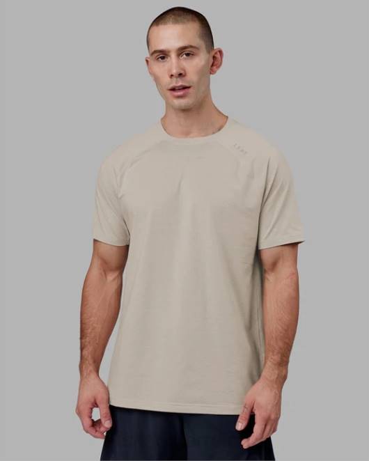 Z8RH965 LSKD Männer Perform Vapourflx T-Shirt – Schieferbeige Bekleidung